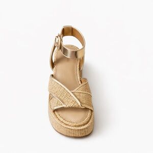 Elegant Gold Women's Sandals